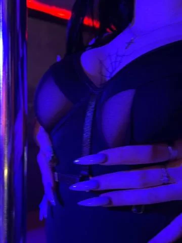 Алина